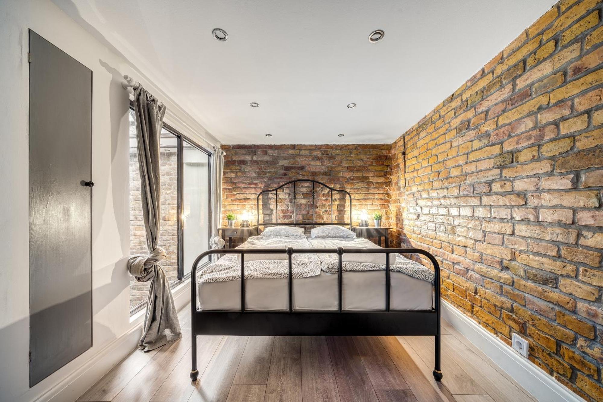 City Center Loft Haven: Modern Elegance Budapest Exterior photo