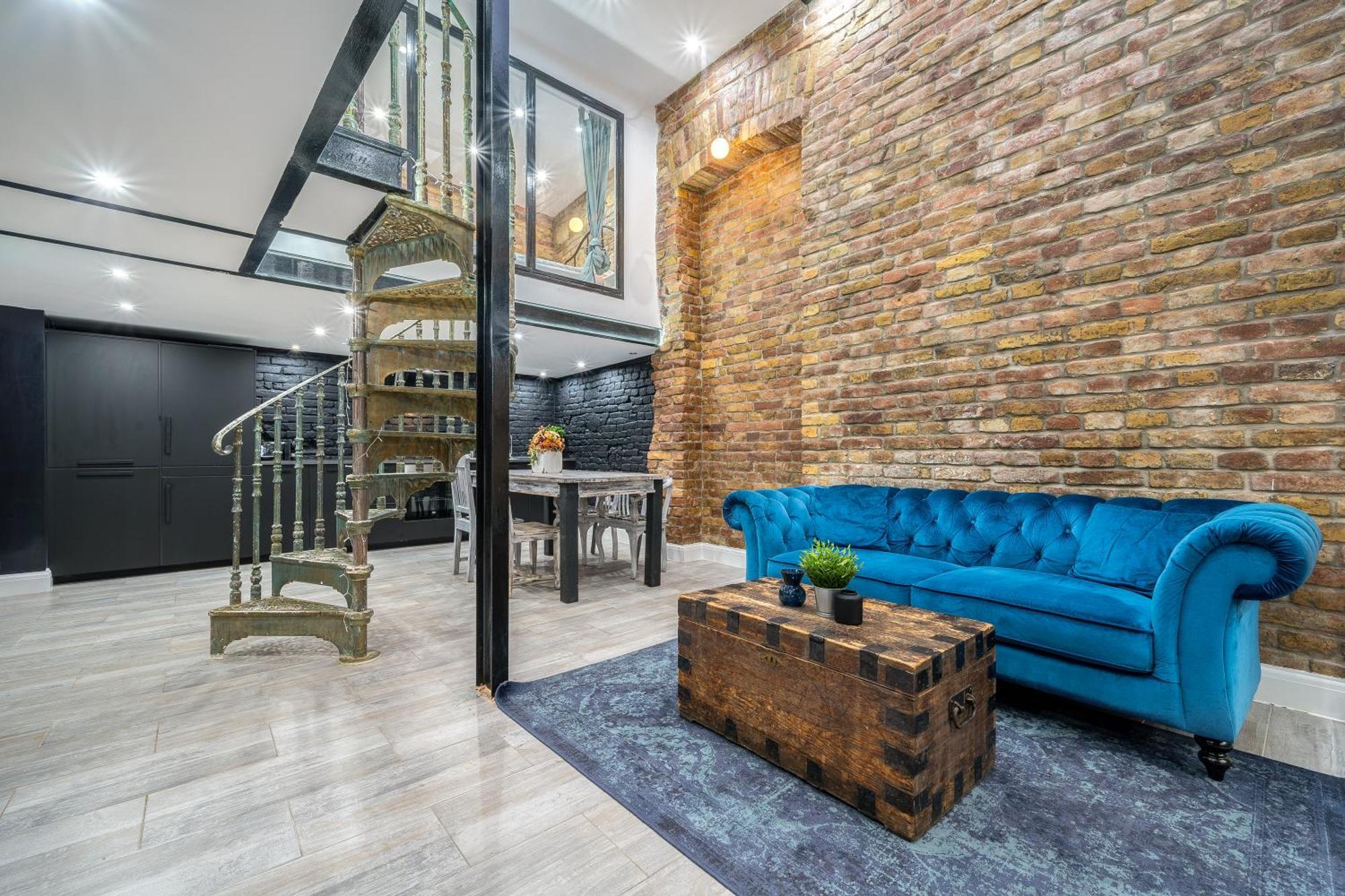 City Center Loft Haven: Modern Elegance Budapest Exterior photo